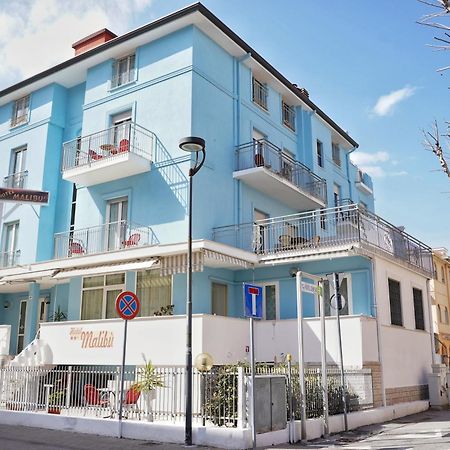 Hotel Malibù Rimini Buitenkant foto