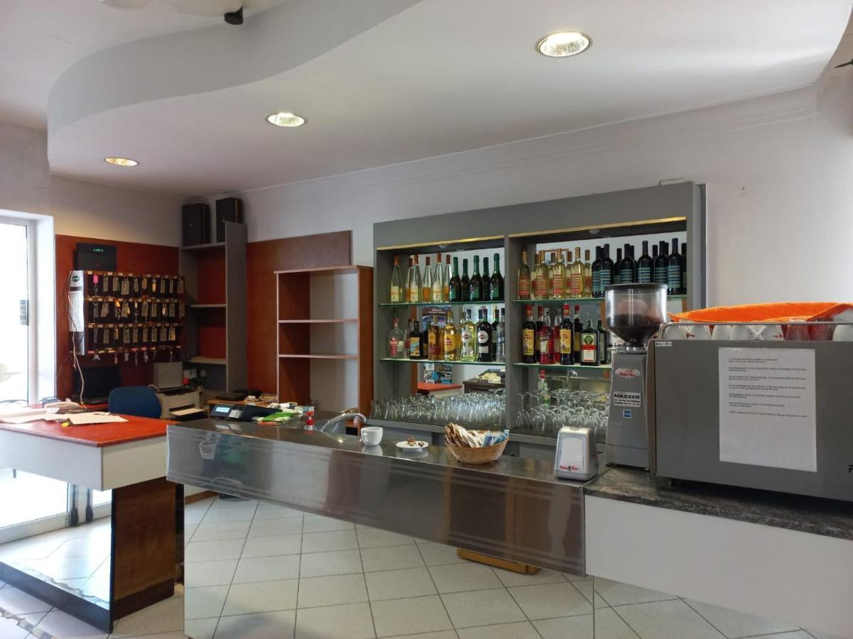 Hotel Malibù Rimini Buitenkant foto
