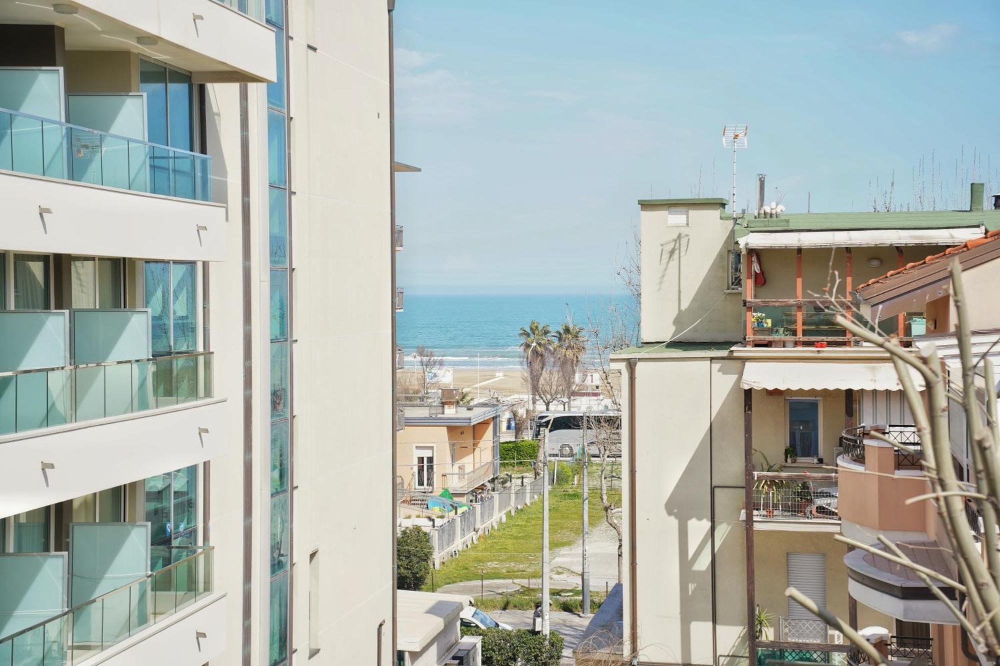 Hotel Malibù Rimini Buitenkant foto