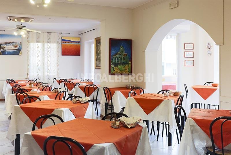 Hotel Malibù Rimini Buitenkant foto