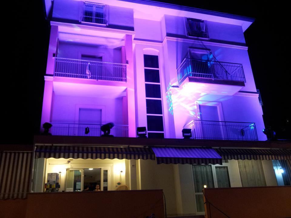 Hotel Malibù Rimini Buitenkant foto