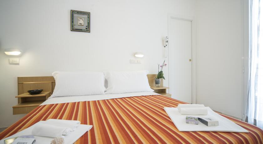 Hotel Malibù Rimini Buitenkant foto